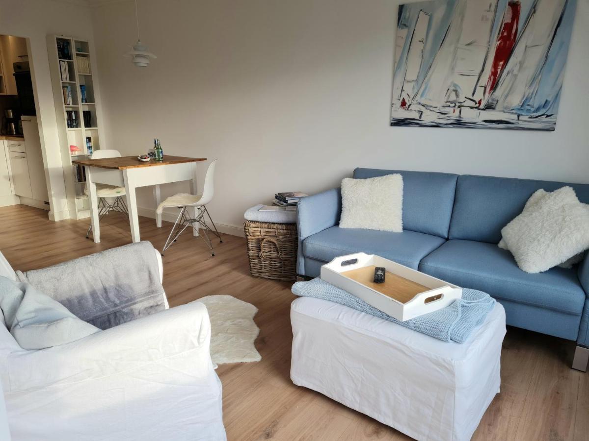 Ferienwohnung Flossis Home กลึคส์บวร์ก ภายนอก รูปภาพ